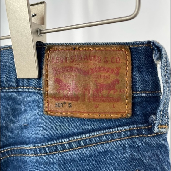 Levi’s 501 Skinny High Rise Raw Hem Jeans in Dark Blue Size 27 x 28 - Picture 4 of 6